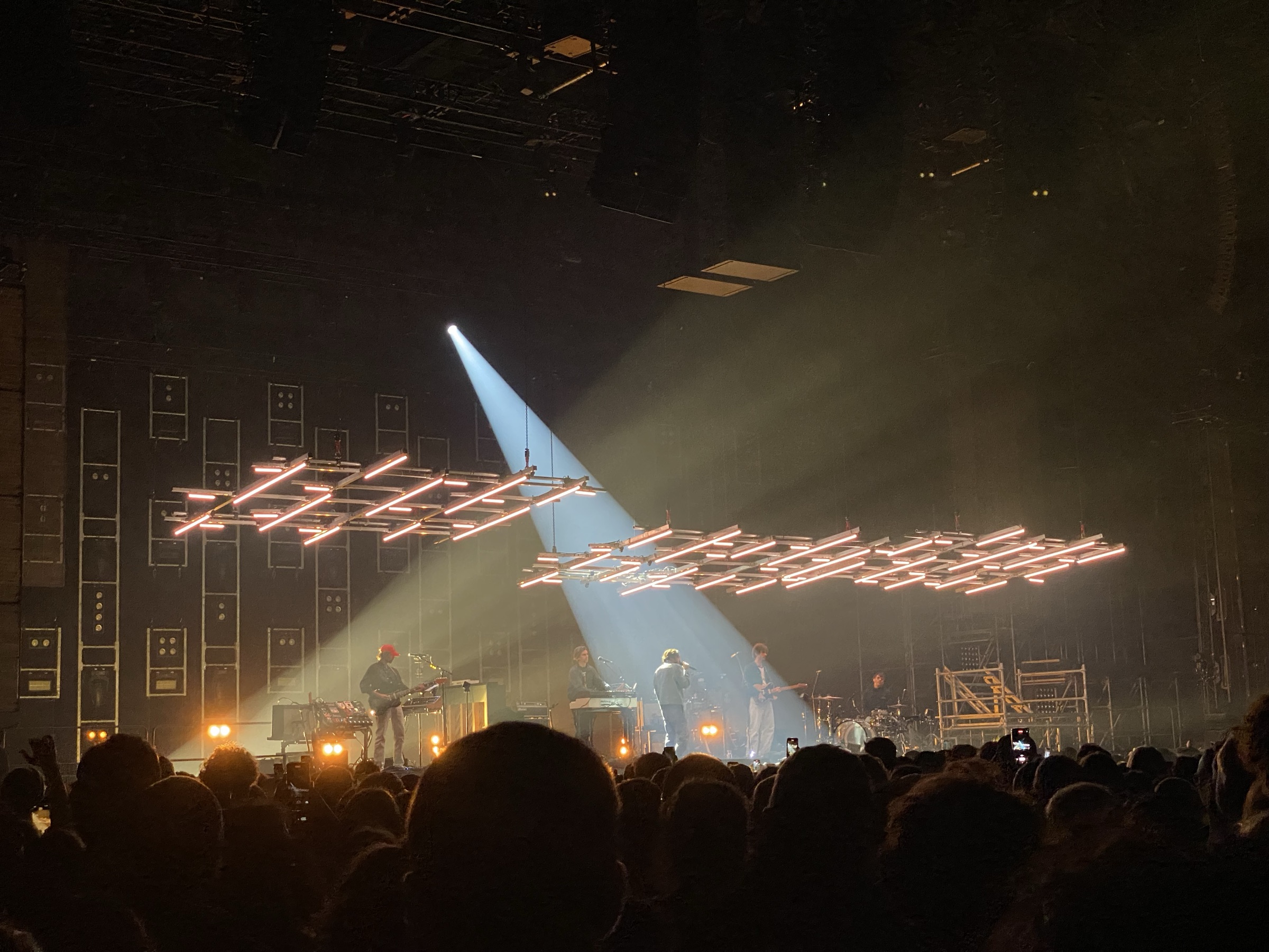 The lighting rig at the Lomepal concert in the Arena Genève on 24 November 2023, the starting point for the whole project. My own photo.