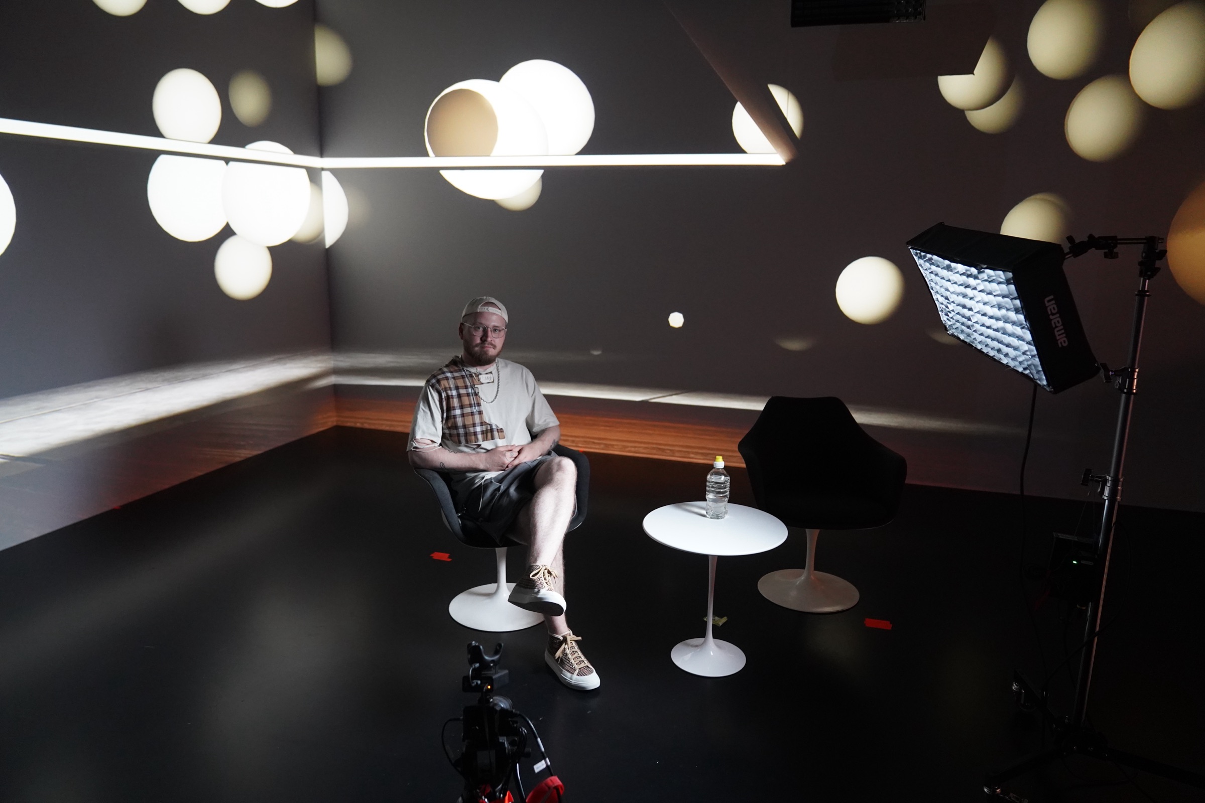 Setup for another test shot, inspired by an existing studio setup.